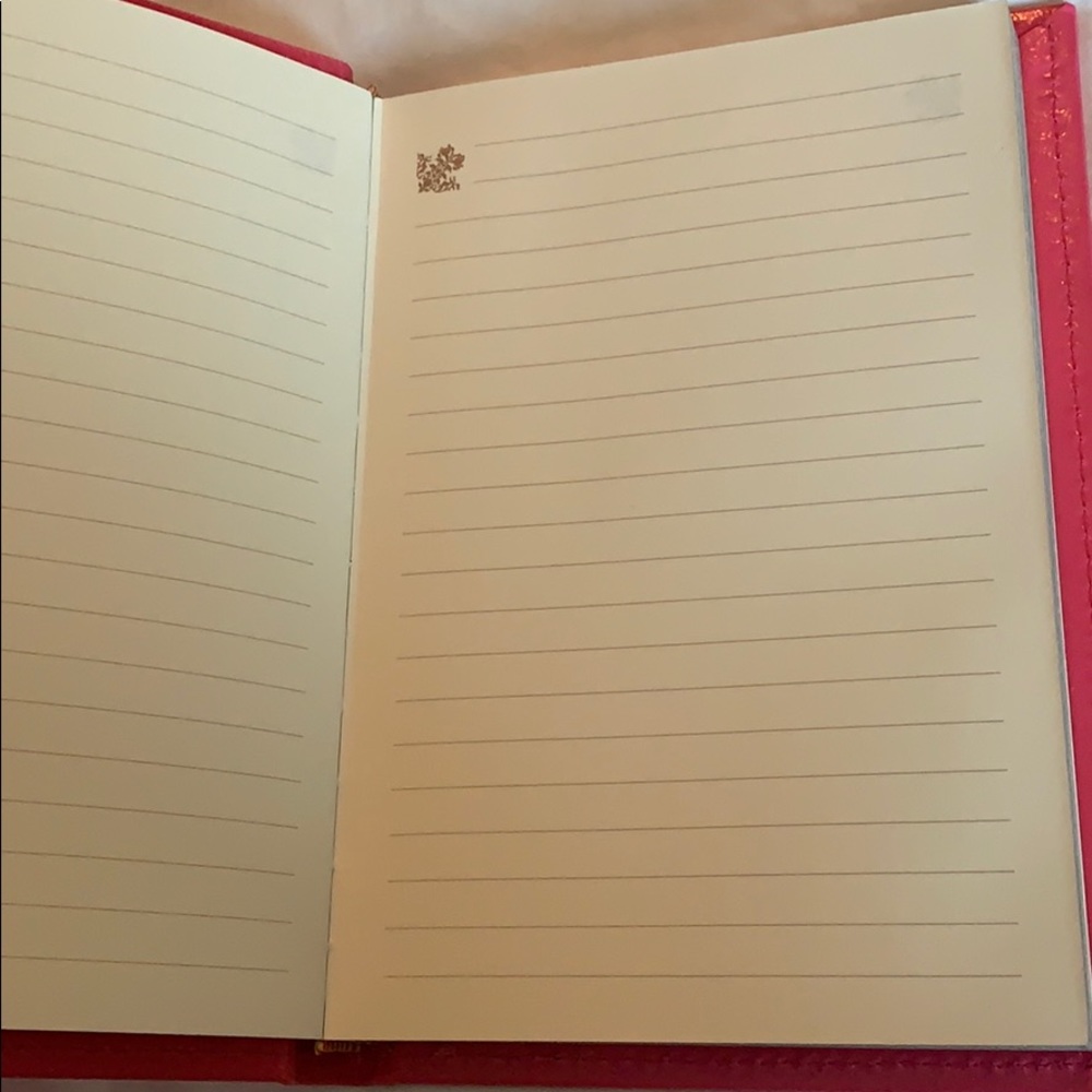 Pink notebook - Picture 3 of 3
